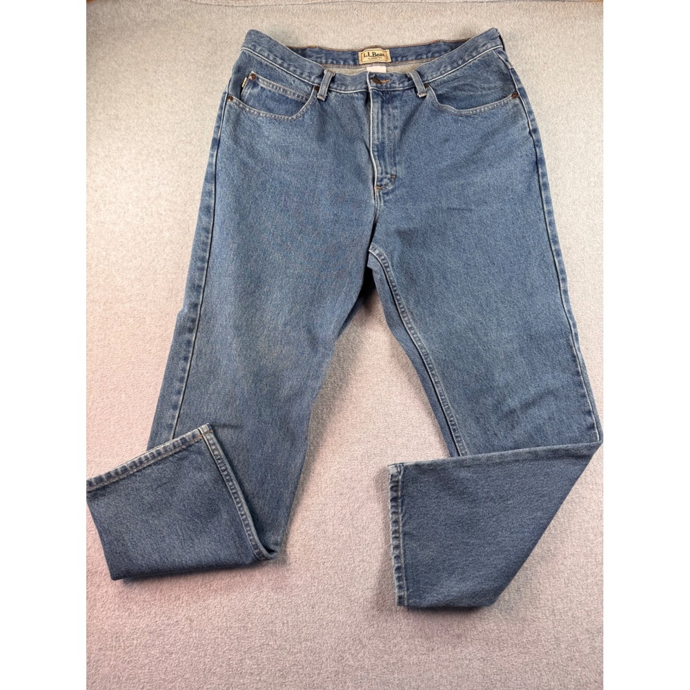 LL Bean Classic Fit Jeans Mens 36x30 Medium Wash Blue Denim Straight Leg 220626